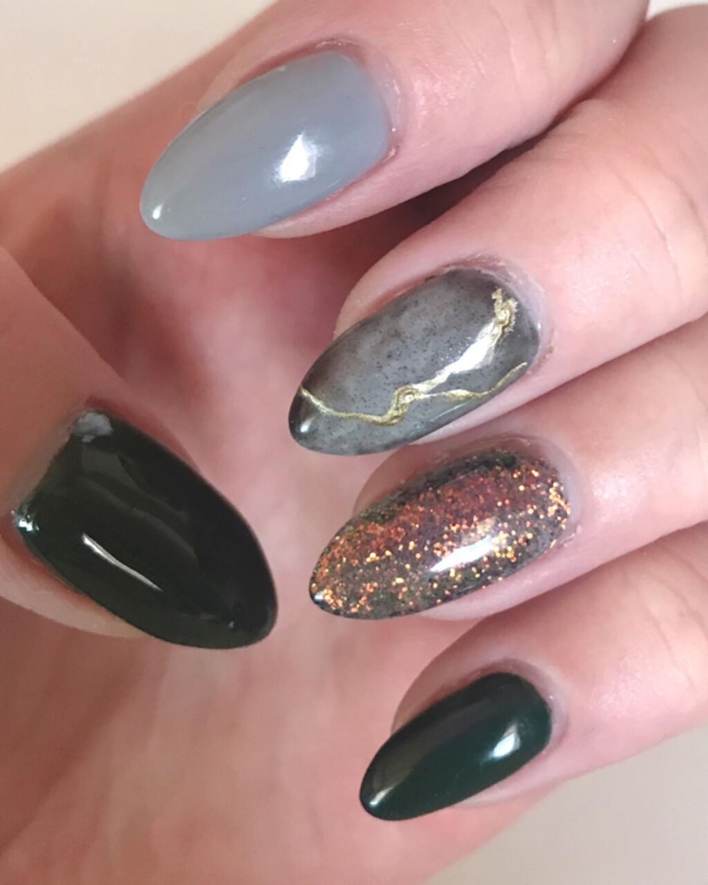 プリムドール B59 アリスのラビリンス/プリジェル/ジェルネイルを使ったクチコミ（2枚目）