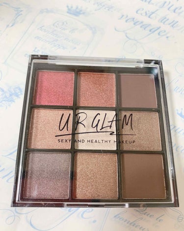 UR GLAM　BLOOMING EYE COLOR PALETTE/U R GLAM/アイシャドウパレットを使ったクチコミ（1枚目）