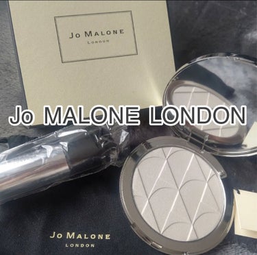 イングリッシュ ペアー ＆ フリージア センテッド ボディ パウダー/Jo MALONE LONDON/その他キットセットを使ったクチコミ（1枚目）