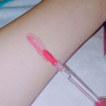 ジェルグロスリップ/CEZANNE/リップグロスを使ったクチコミ(2枚目)