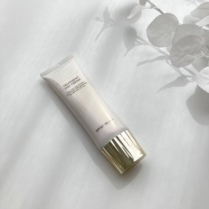 トリートメント デイ クリーム/COVERMARK/日焼け止めクリームを使ったクチコミ(2枚目)