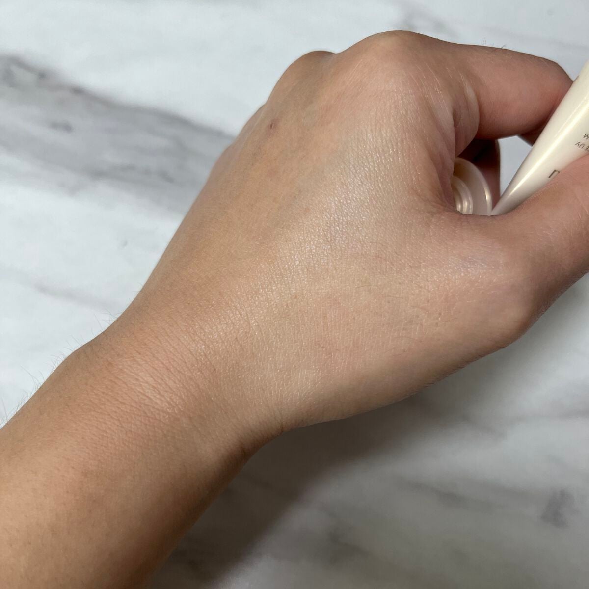 クレームUV n/クレ・ド・ポー ボーテ/化粧下地を使ったクチコミ(4枚目)