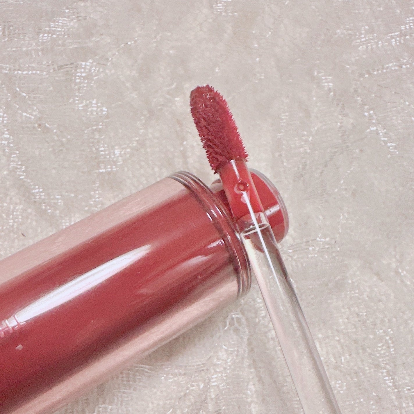 ザ ジューシーラスティングティント/rom&nd/リップティントを使ったクチコミ(2枚目)