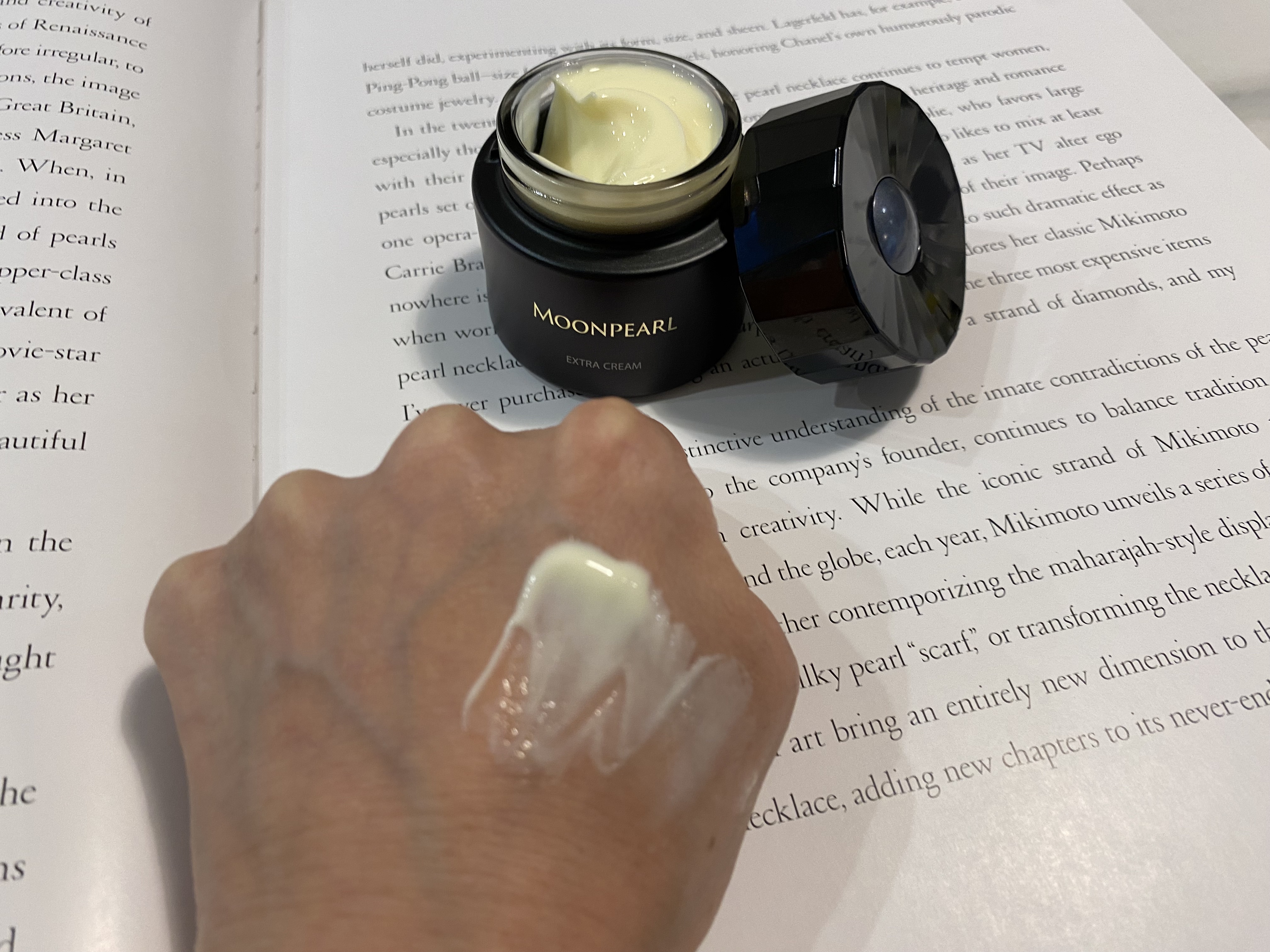 ムーンパール エクストラ クリーム/ミキモト コスメティックス/フェイスクリームを使ったクチコミ（2枚目）