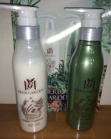 HERBANIENCE ハーバニエンス シャンプー・コンディショナー(シトラス＆ラベンダー)のクチコミ「HERB GARDEN
#オーガニックシャンプー
#コンディショナー
をお試しさせて頂きました.....」（1枚目）