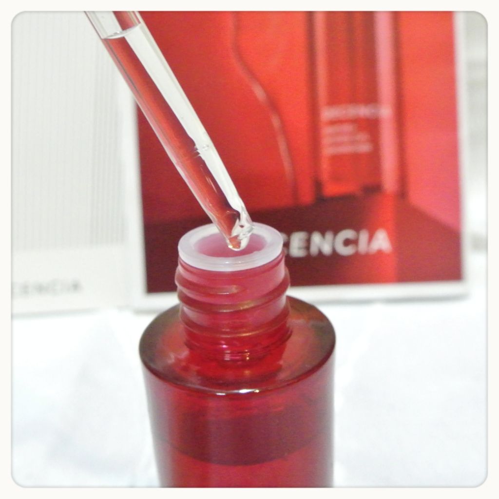 アヤナス リンクルO/L コンセントレート/DECENCIA/美容液を使ったクチコミ(4枚目)