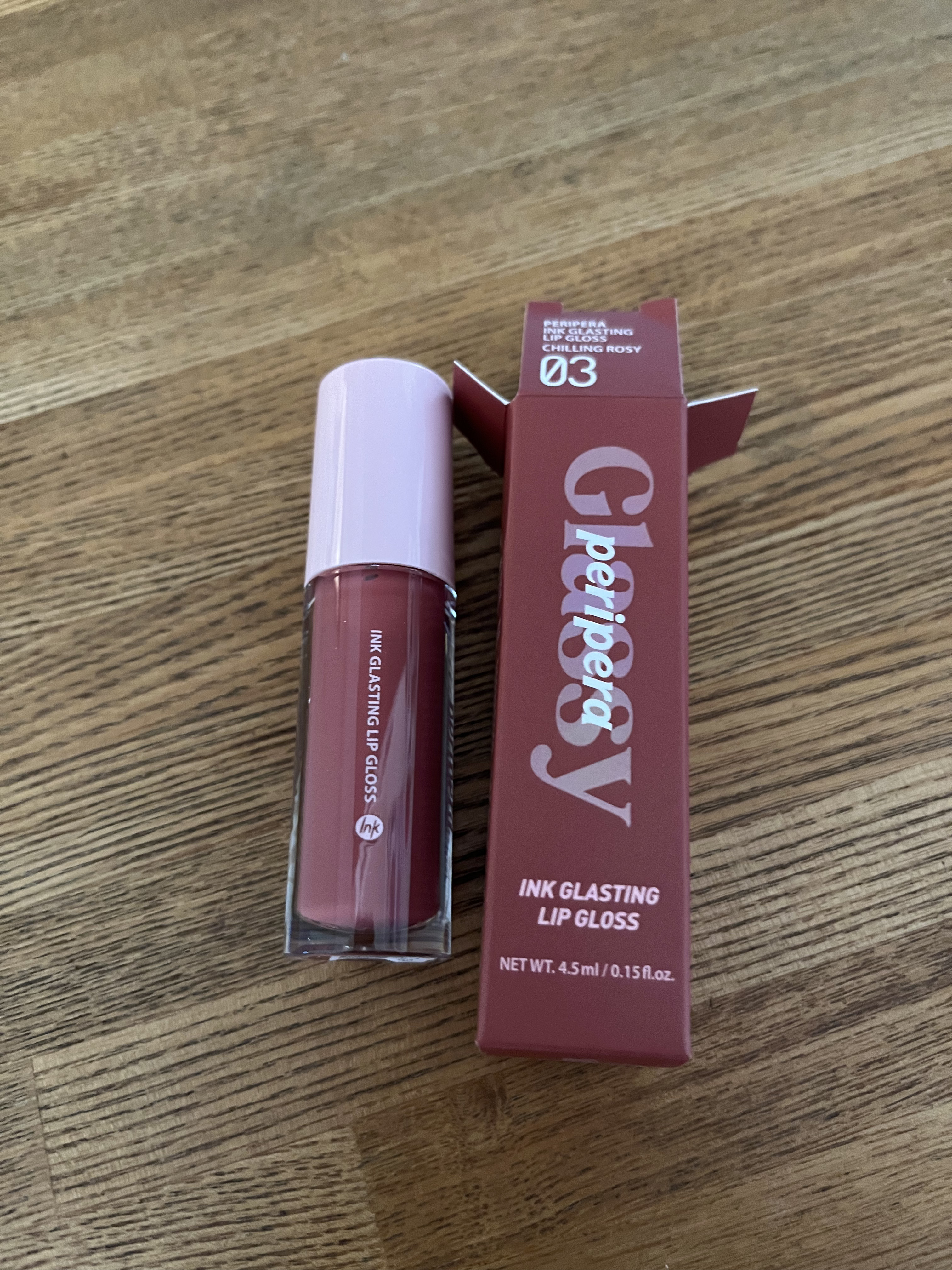 インク グラスティング リップ グロス 03 チリング ロージー(CHILLING ROSY)/PERIPERA/リップグロスを使ったクチコミ（1枚目）