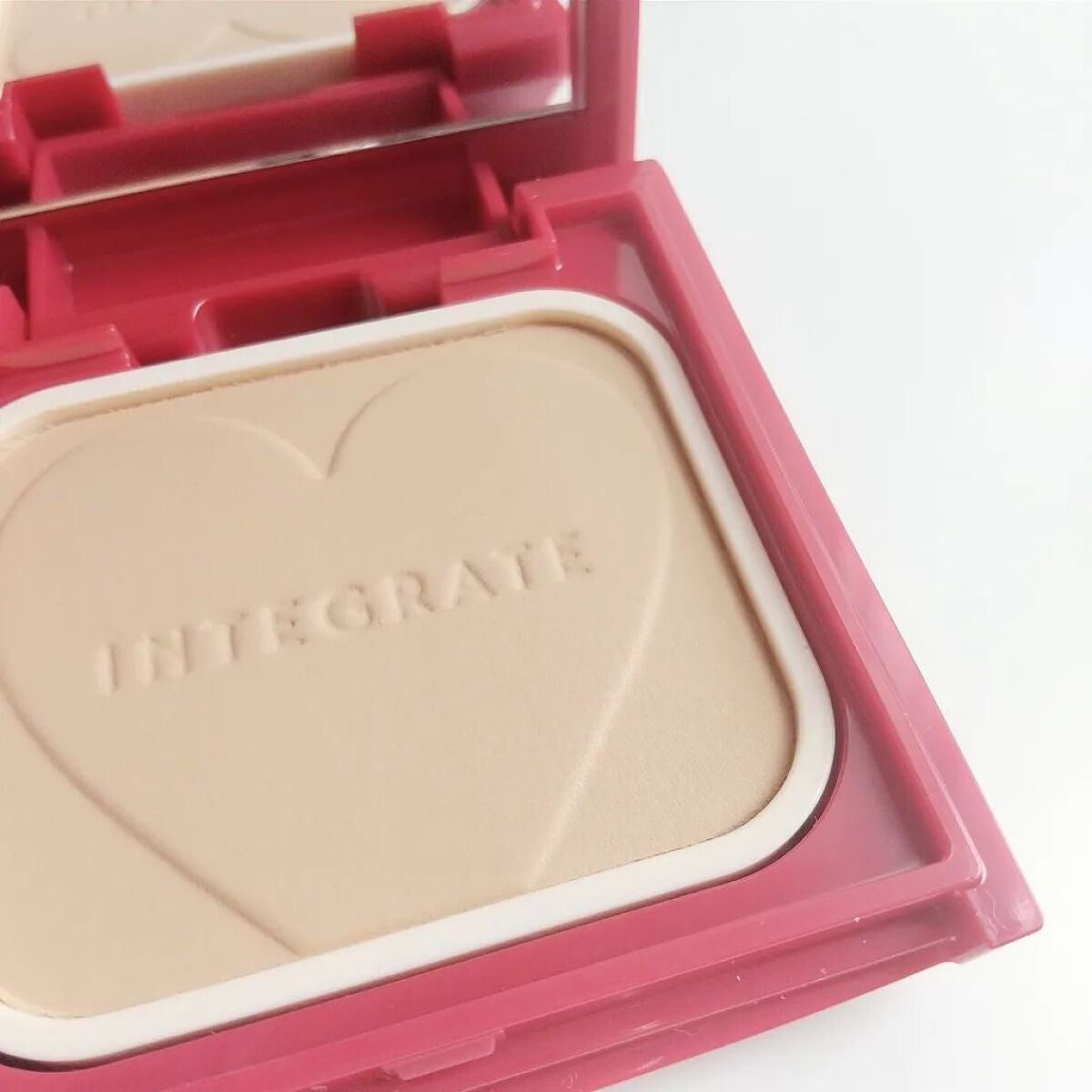 プロフィニッシュファンデーション/インテグレート/パウダーファンデーションを使ったクチコミ(5枚目)