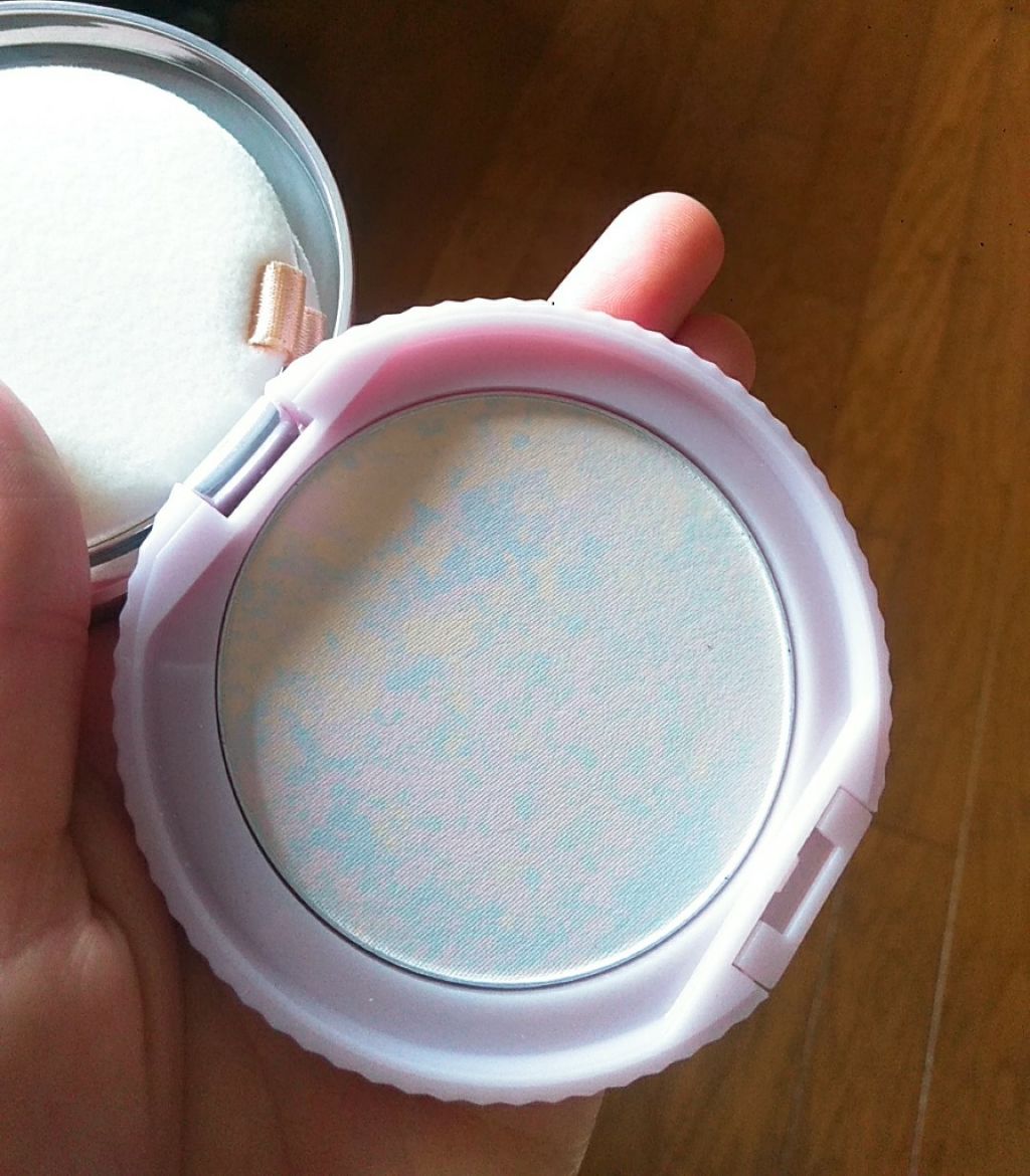 トランスペアレントフィニッシュパウダー/キャンメイク/プレストパウダーを使ったクチコミ(2枚目)