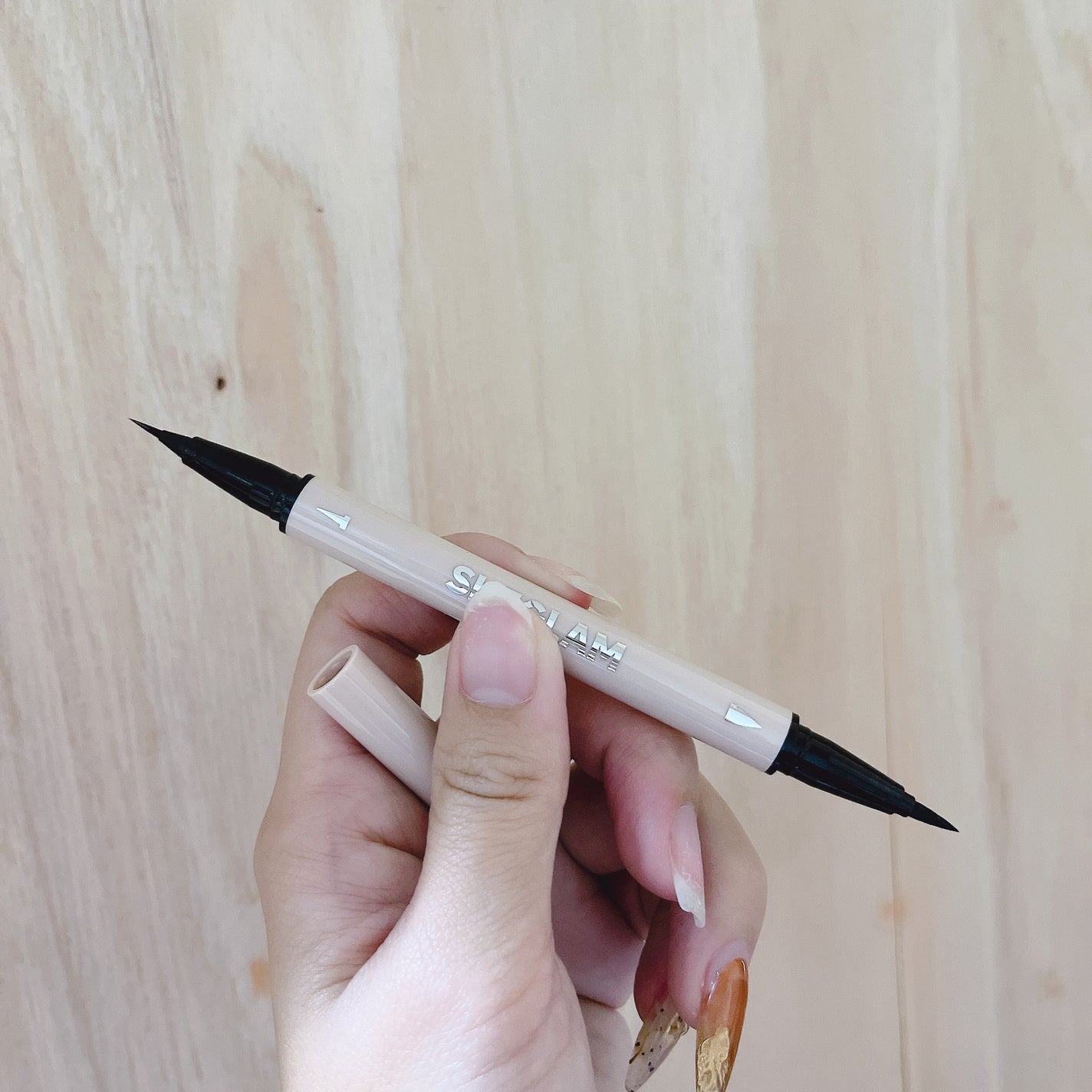 リキッドアイライナー/SHEGLAM/リキッドアイライナーを使ったクチコミ(6枚目)