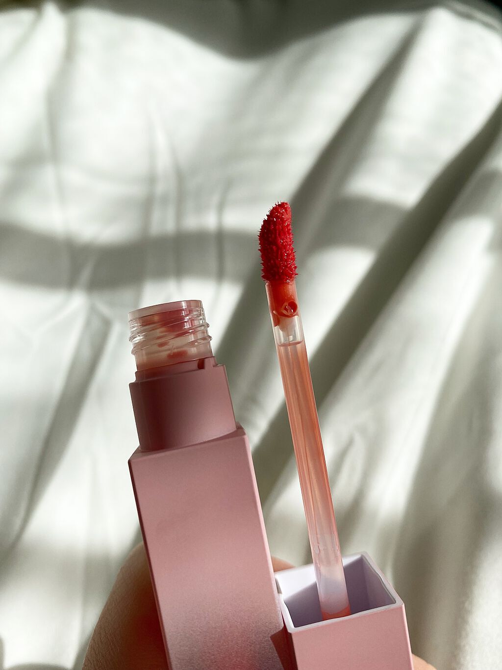 BLOOM JELLY TINT  03 Noir Rose/CRAN BY MOLAK /口紅を使ったクチコミ（2枚目）