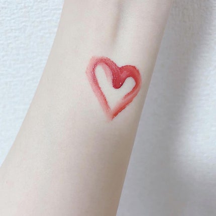 タトゥーベルベットティント #24 ピットアパット/フォレンコス/リップティントを使ったクチコミ(3枚目)