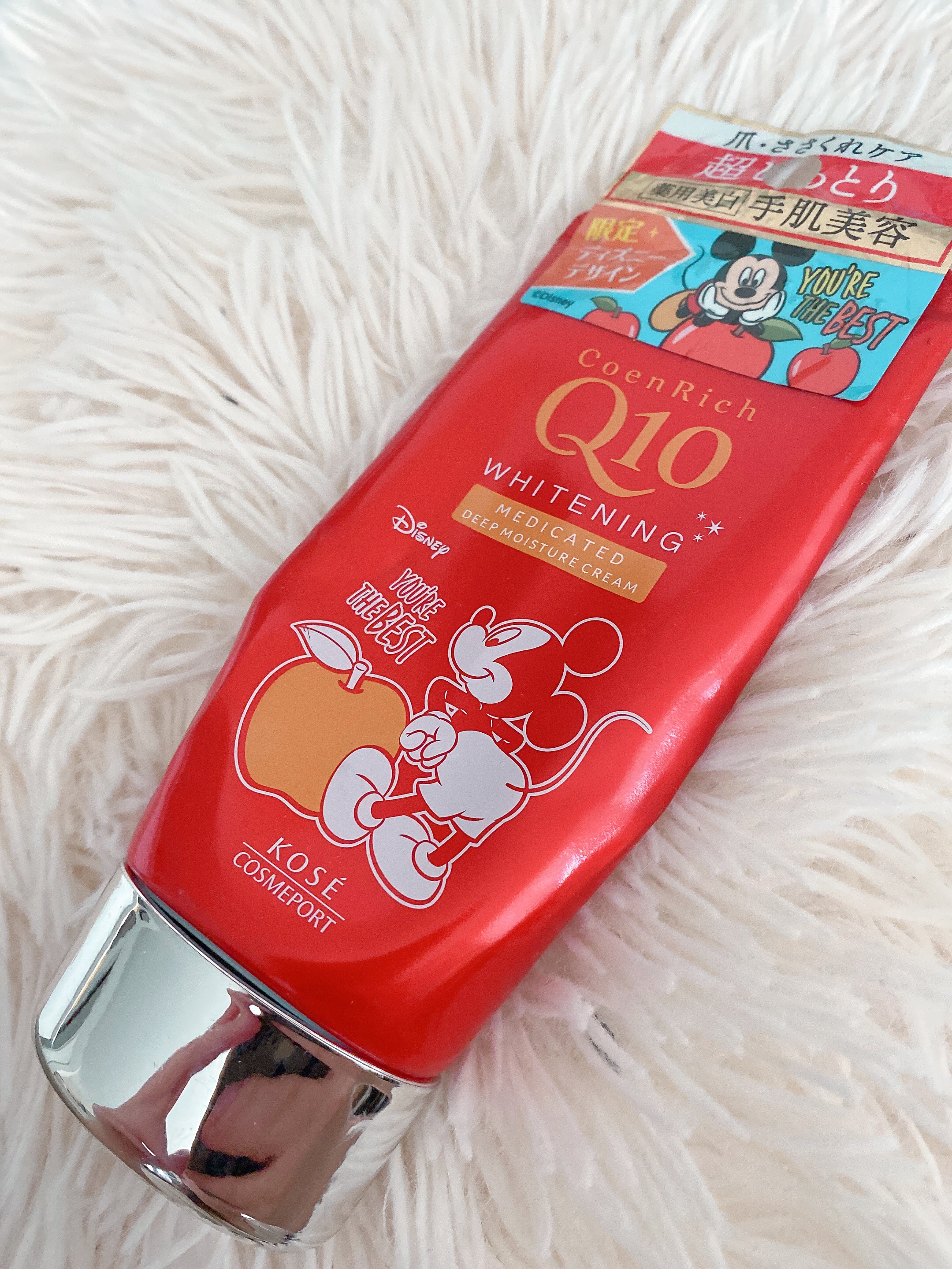 薬用ホワイトニング ハンドクリーム ディープモイスチュア Disney限定デザイン（80g）/コエンリッチQ10/ハンドクリームを使ったクチコミ（1枚目）