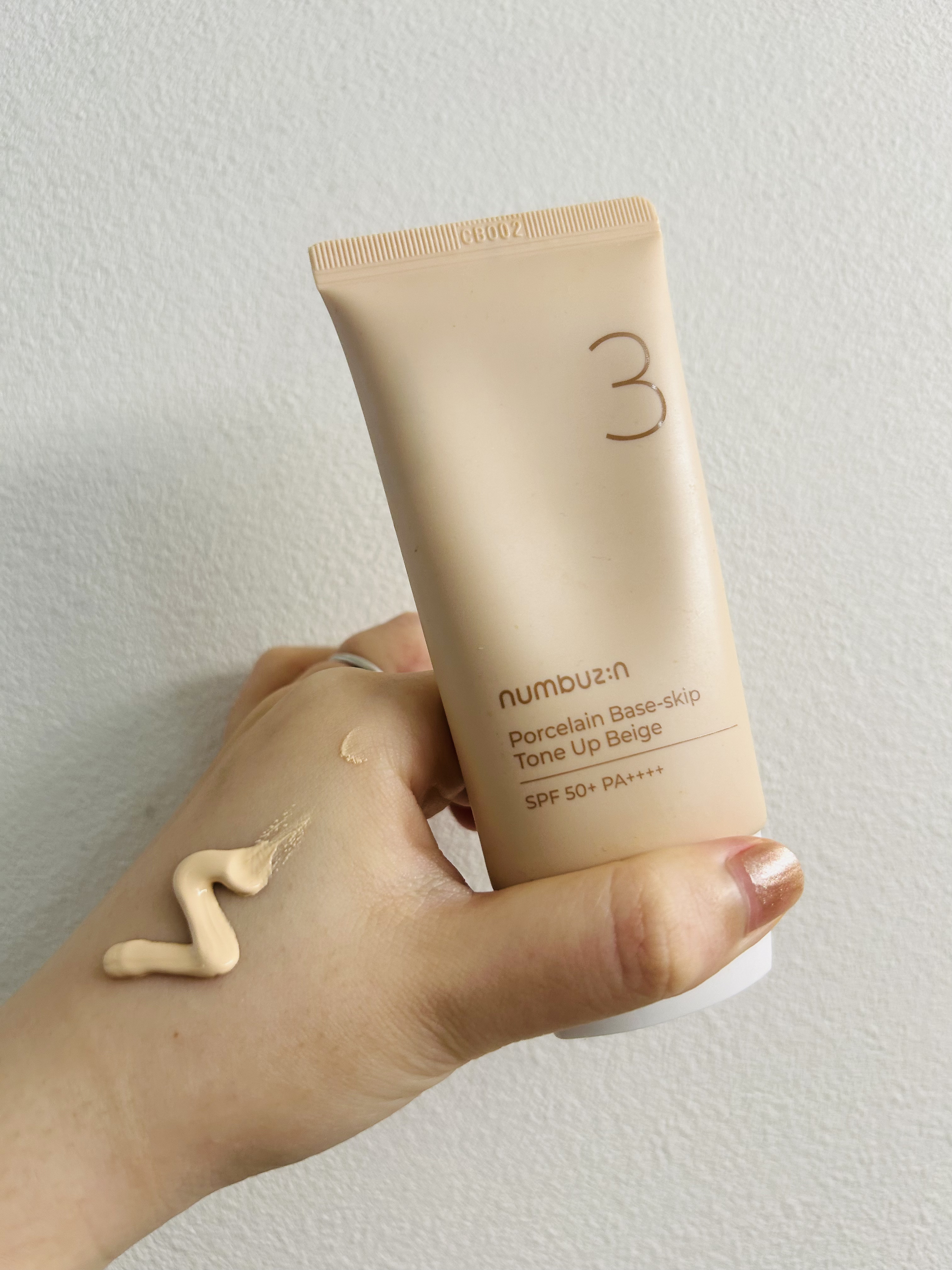 3番 ノーファンデ陶器肌トーンアップクリーム/numbuzin/化粧下地を使ったクチコミ（3枚目）