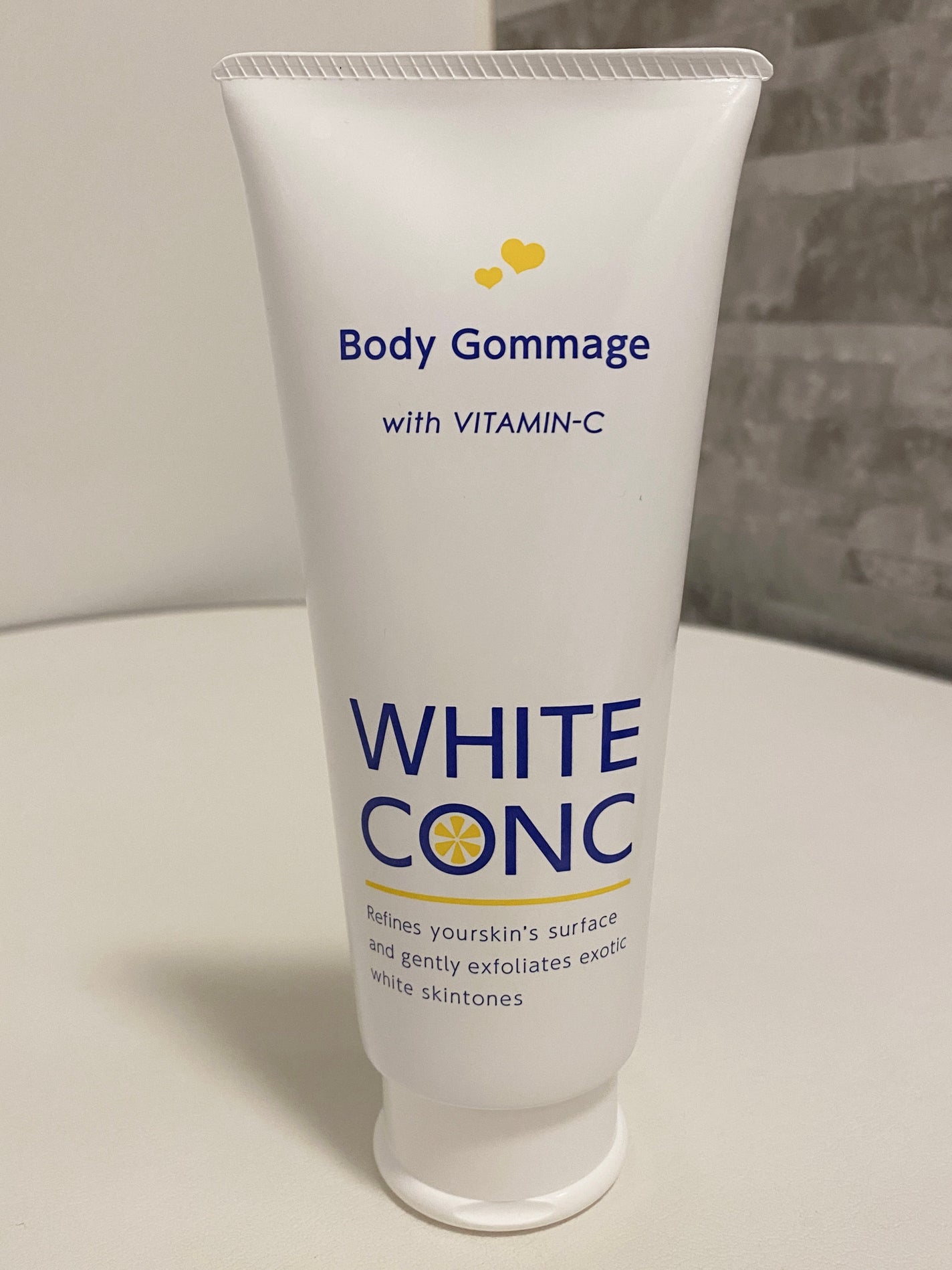 薬用ホワイトコンク ボディゴマージュCII/ホワイトコンク/ボディスクラブを使ったクチコミ(1枚目)