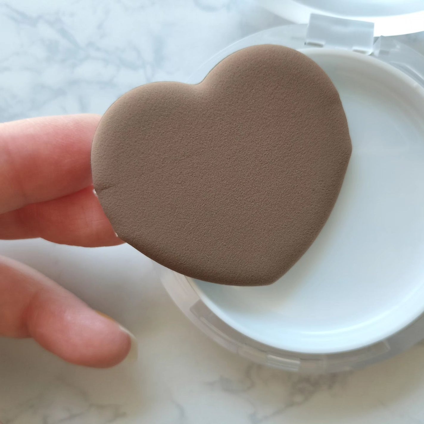 ウォーターロック サラサラパクト/A’pieu/フェイスパウダーを使ったクチコミ(4枚目)