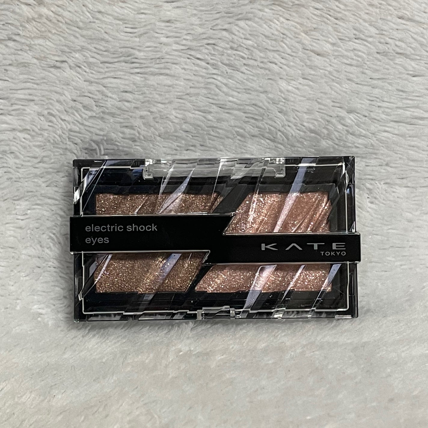 エレクトリックショックアイズ /KATE/アイシャドウパレットを使ったクチコミ(1枚目)