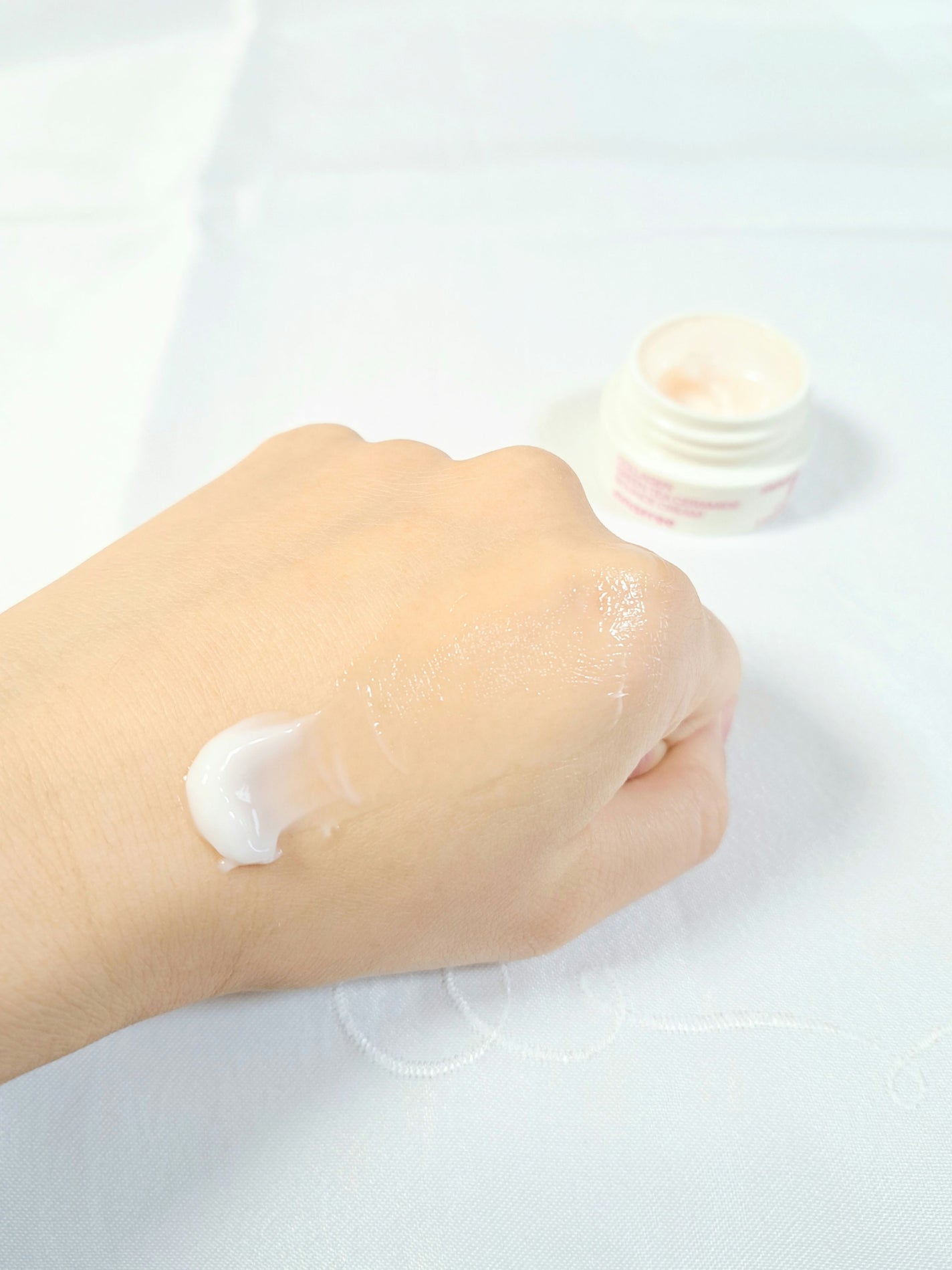 コラーゲン グリーンティー セラミド バウンス クリーム/innisfree/スキンケア・基礎化粧品を使ったクチコミ(2枚目)