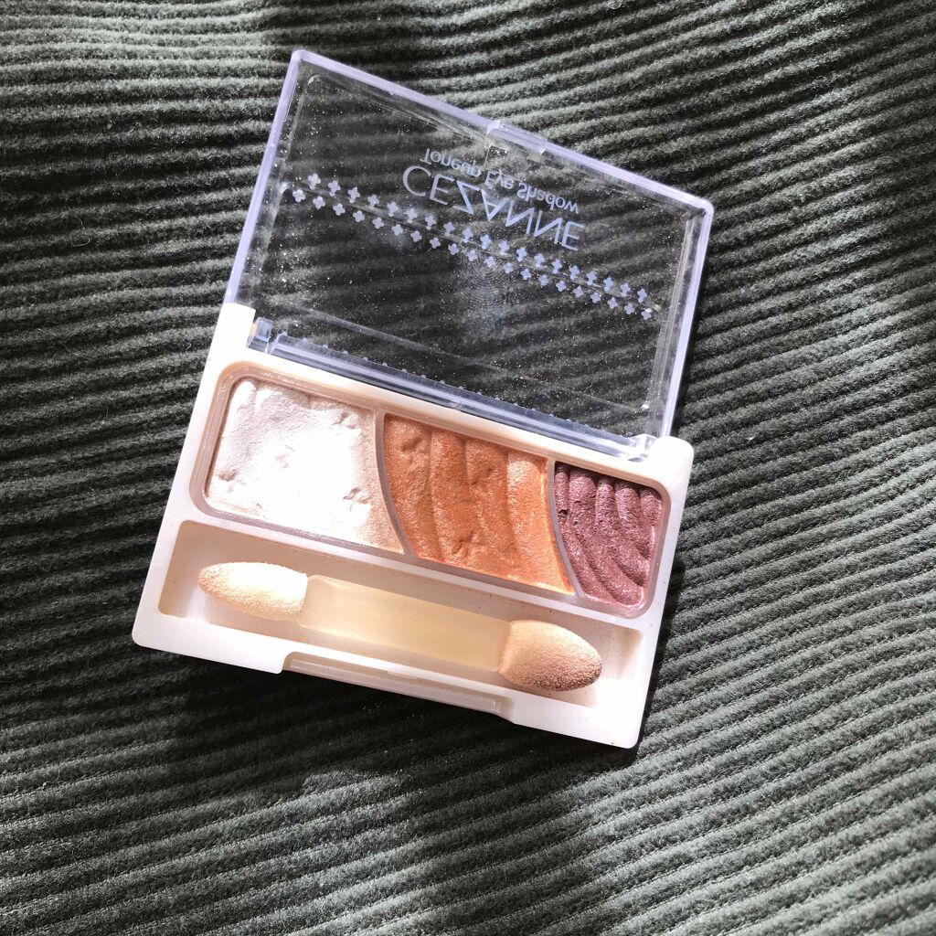 トーンアップアイシャドウ/CEZANNE/アイシャドウパレットを使ったクチコミ(3枚目)