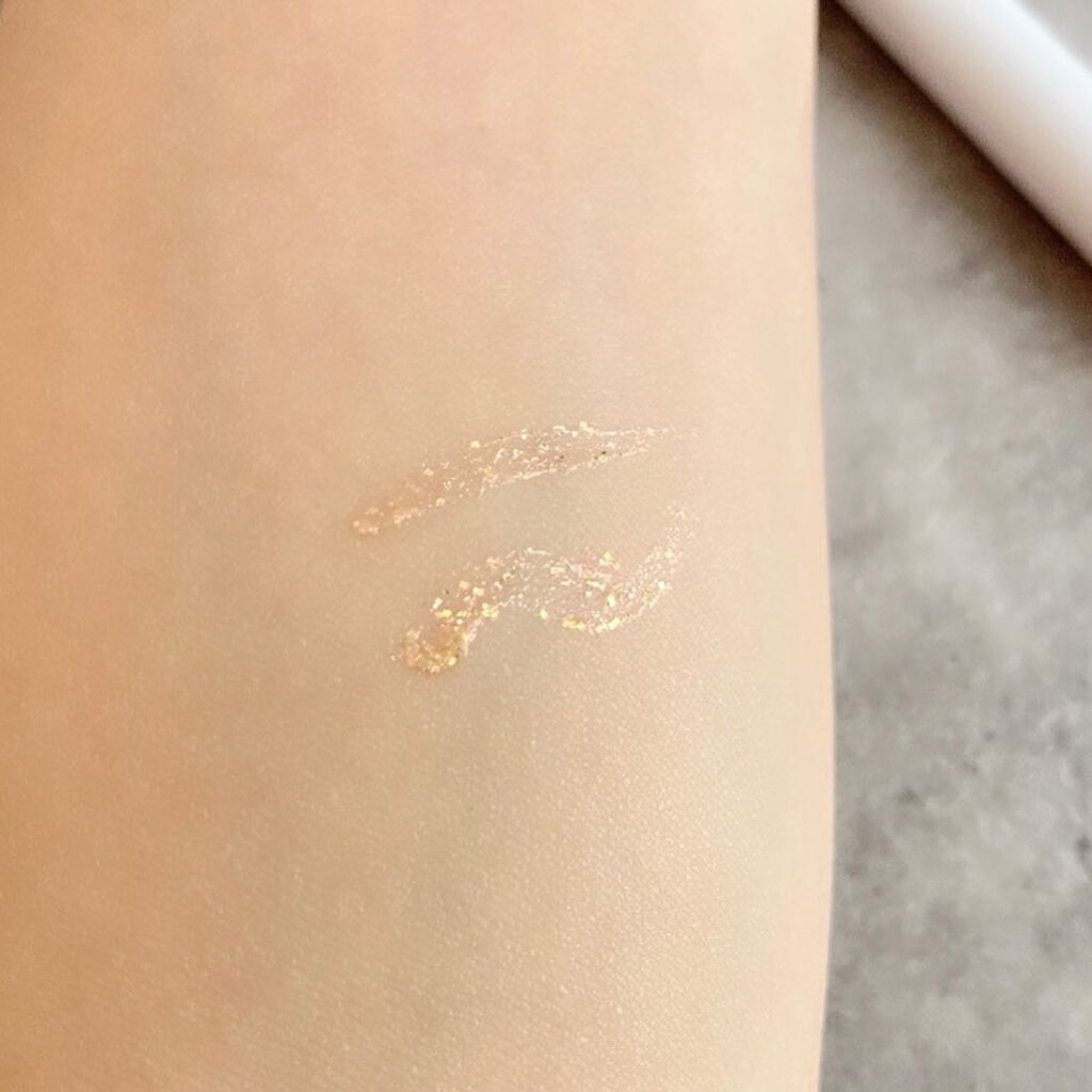 グリッター イルミネーションライナー R/CipiCipi/リキッドアイライナーを使ったクチコミ(3枚目)