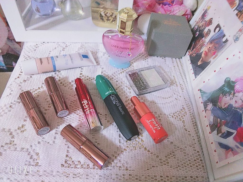 キス クラウド ブロッテッド リップ カラー/REVLON/口紅を使ったクチコミ（1枚目）