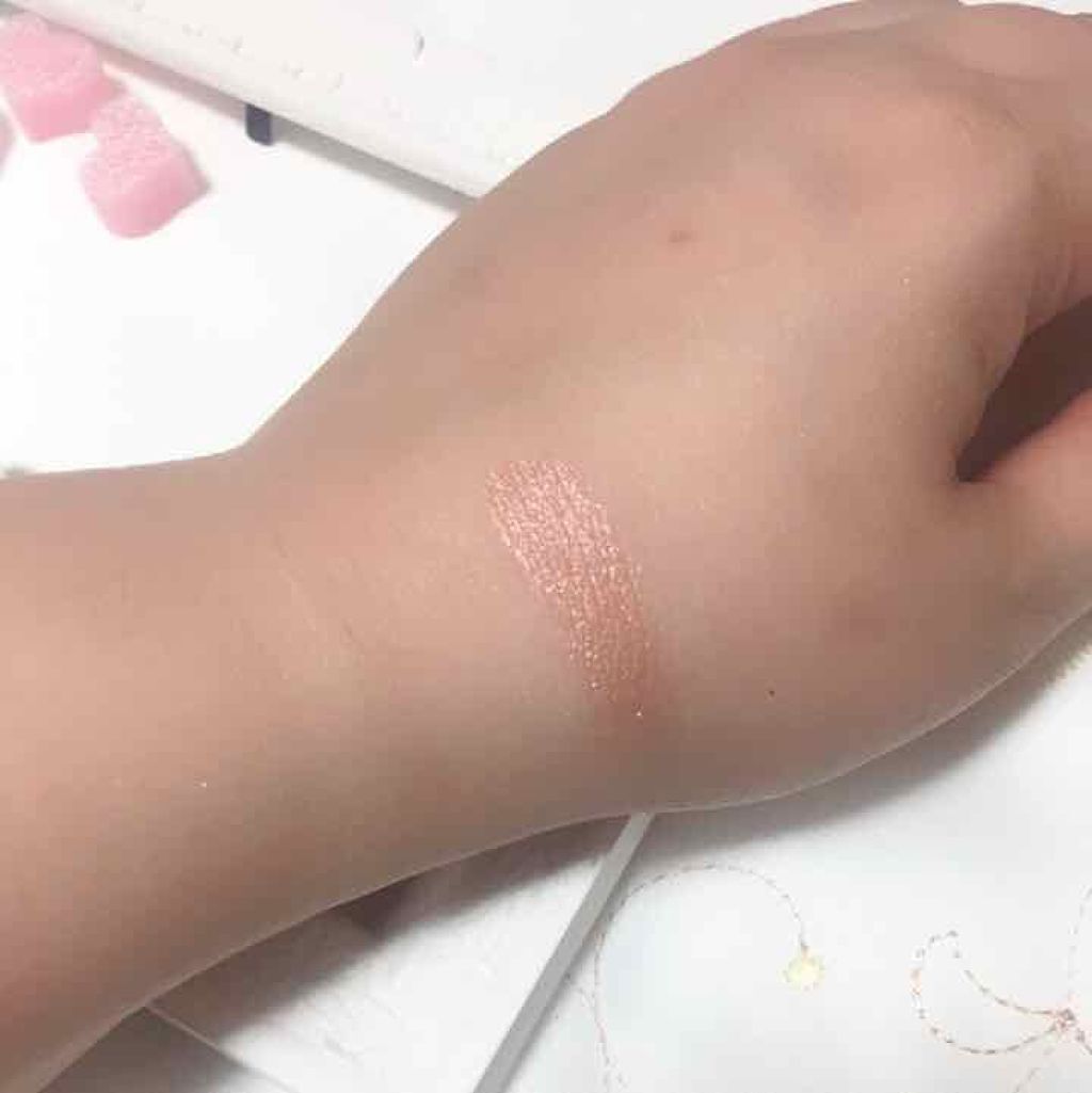 アディクション ザ アイシャドウ 31 Tiny Shell (P) /ADDICTION/単色アイシャドウを使ったクチコミ（3枚目）