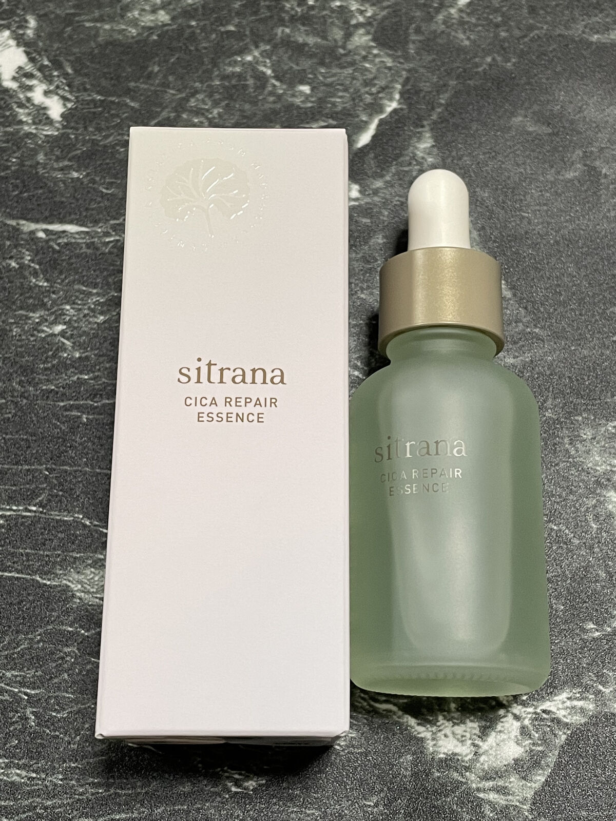 シカリペア エッセンス/sitrana/美容液を使ったクチコミ（1枚目）