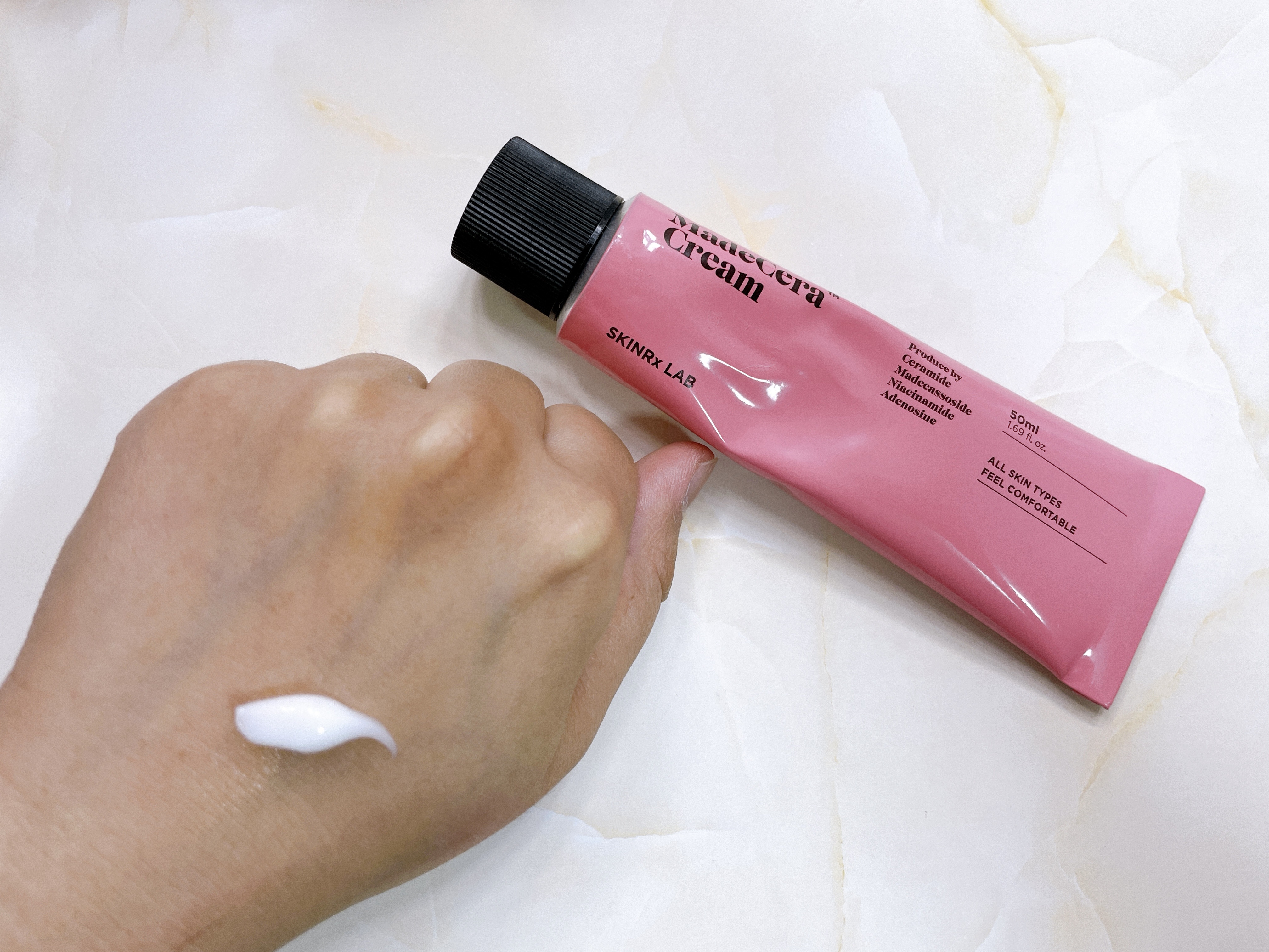 マデセラクリーム 50ml/SKINRx LAB/フェイスクリームを使ったクチコミ（2枚目）