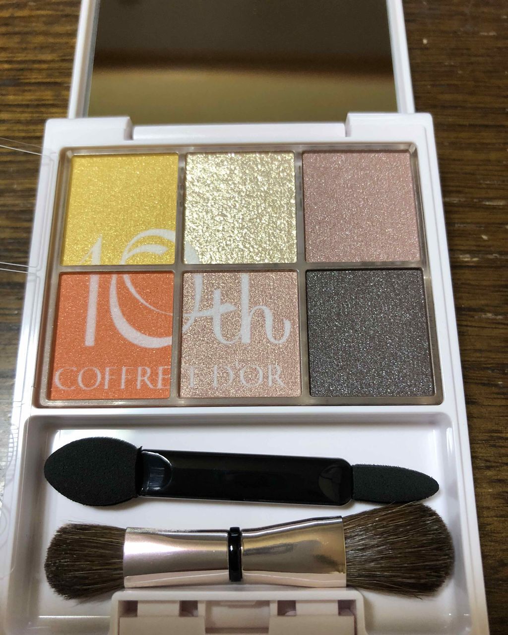 6セレクションアイズ/コフレドール/アイシャドウパレットを使ったクチコミ(2枚目)