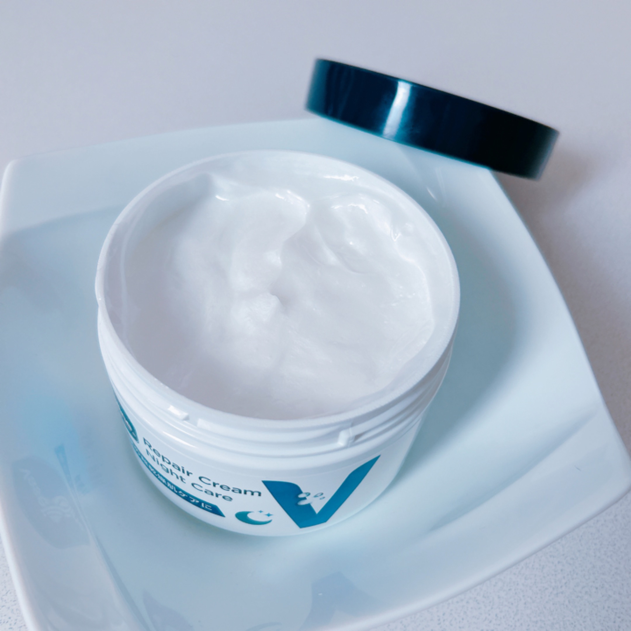 ヴァセリンリペアクリームナイトケア/ヴァセリン/ボディクリームを使ったクチコミ（2枚目）