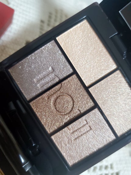 インウイ アイズ/INOUI/アイシャドウパレットを使ったクチコミ(3枚目)