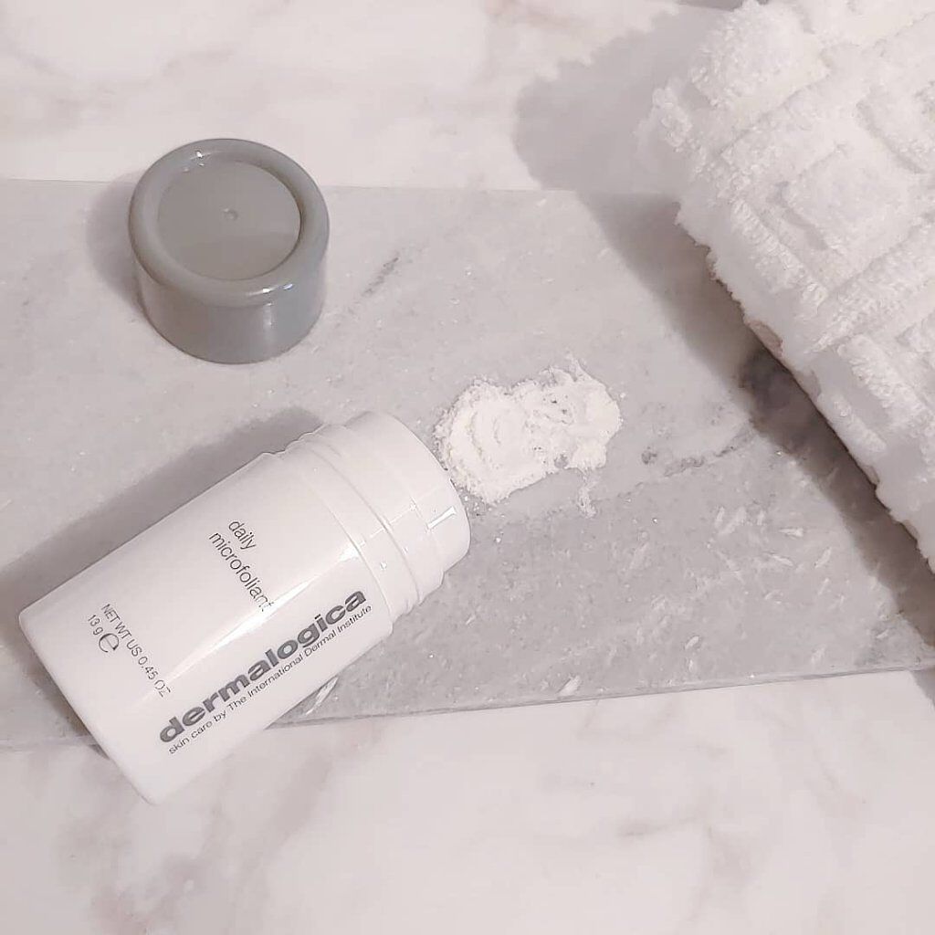 デイリーマイクロフォリエント/ダーマロジカ/洗顔パウダーを使ったクチコミ（2枚目）