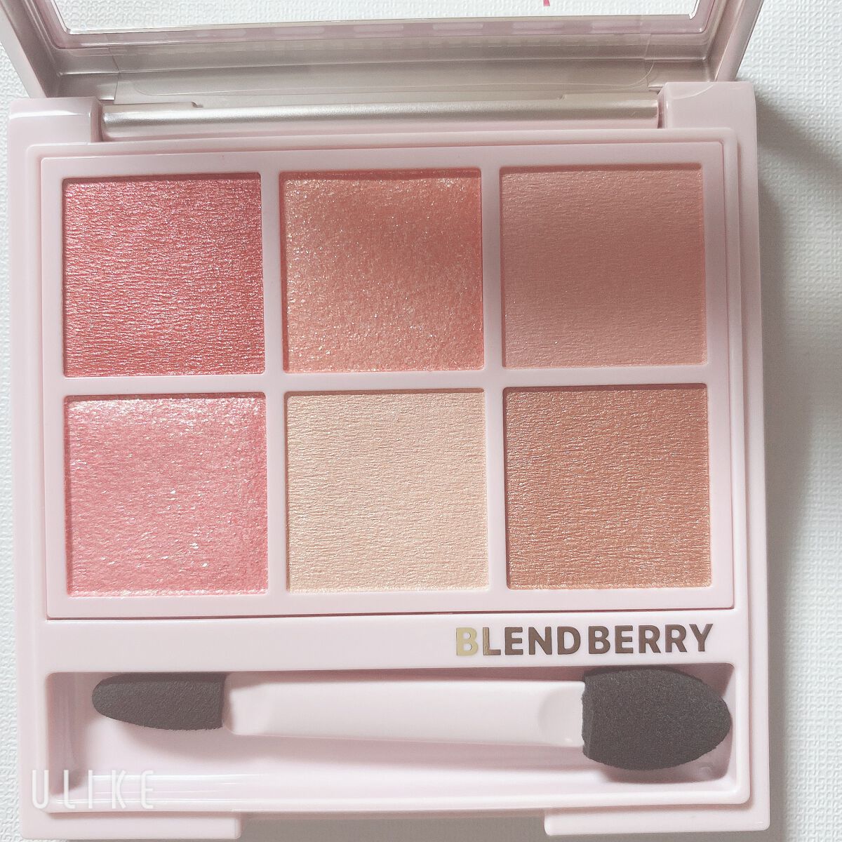 オーラクリエイション/BLEND BERRY/アイシャドウパレットを使ったクチコミ(4枚目)