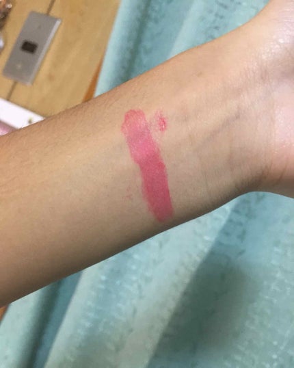 ピキビキ アートポップ エナメル ティント/TONYMOLY/リップティントを使ったクチコミ(4枚目)