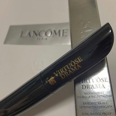 LANCOME ヴィルトゥーズ ドラマのクチコミ「LANCOME ヴィルトゥーズ ドラマ 👀🥀

初めて買ったデパコスマスカラでした！

とても.....」（1枚目）