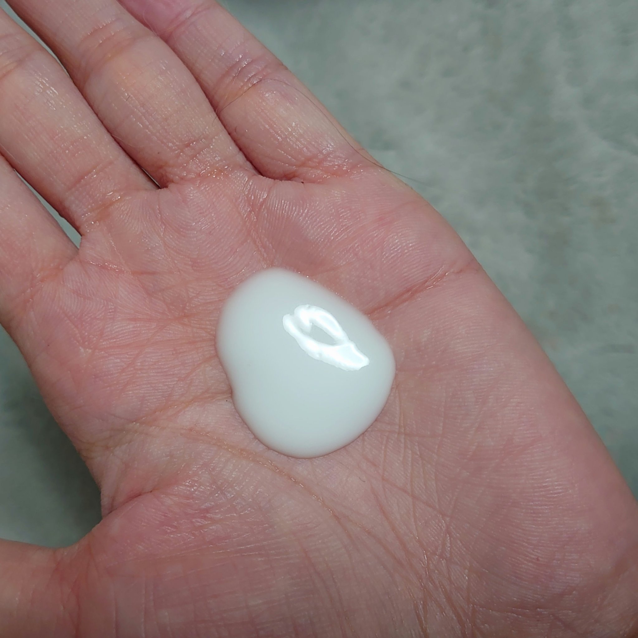 ニベアUV ウォータージェル こども用 SPF28/ニベア/日焼け止めジェルを使ったクチコミ（2枚目）