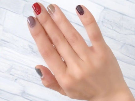 seiko_official on LIPS 「💅動画はスライド水性マニキュア+ジェルも併用できちゃいます進化..」(8枚目)