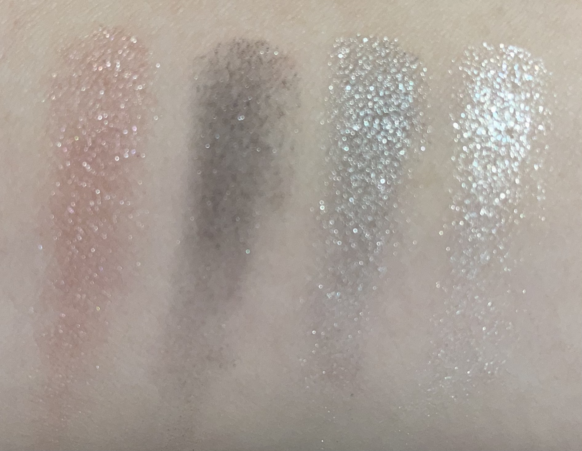 &be パレットアイシャドウ/＆be/アイシャドウパレットを使ったクチコミ（2枚目）