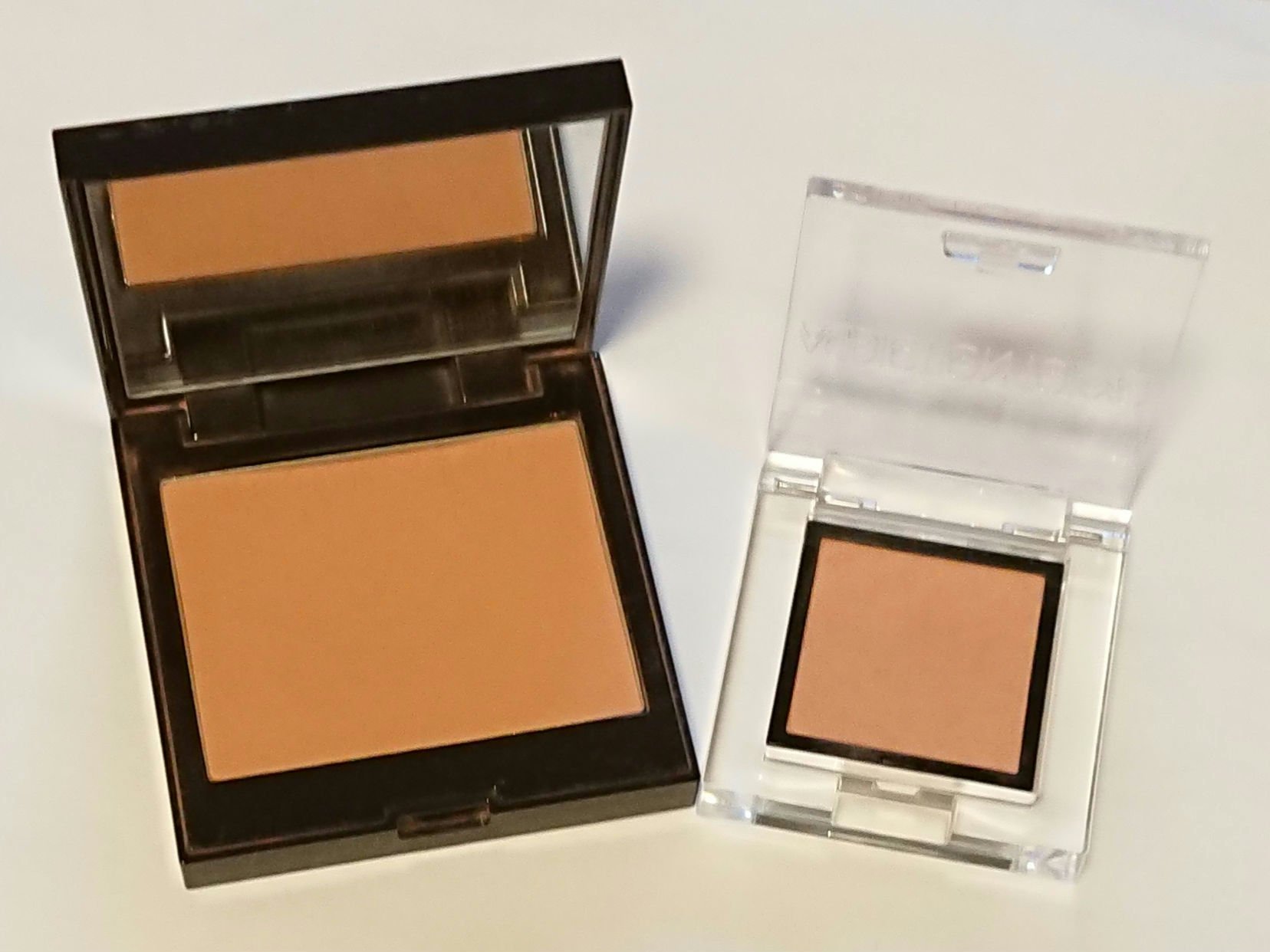 ブラッシュ カラー インフュージョン/ローラ メルシエ/パウダーチークを使ったクチコミ（3枚目）