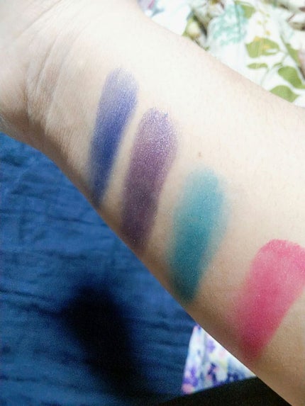 一番コフレ 鬼滅の刃 E賞 シングルカラー 柱合会議/BANDAI SPIRITS/ジェル・クリームアイシャドウを使ったクチコミ(4枚目)