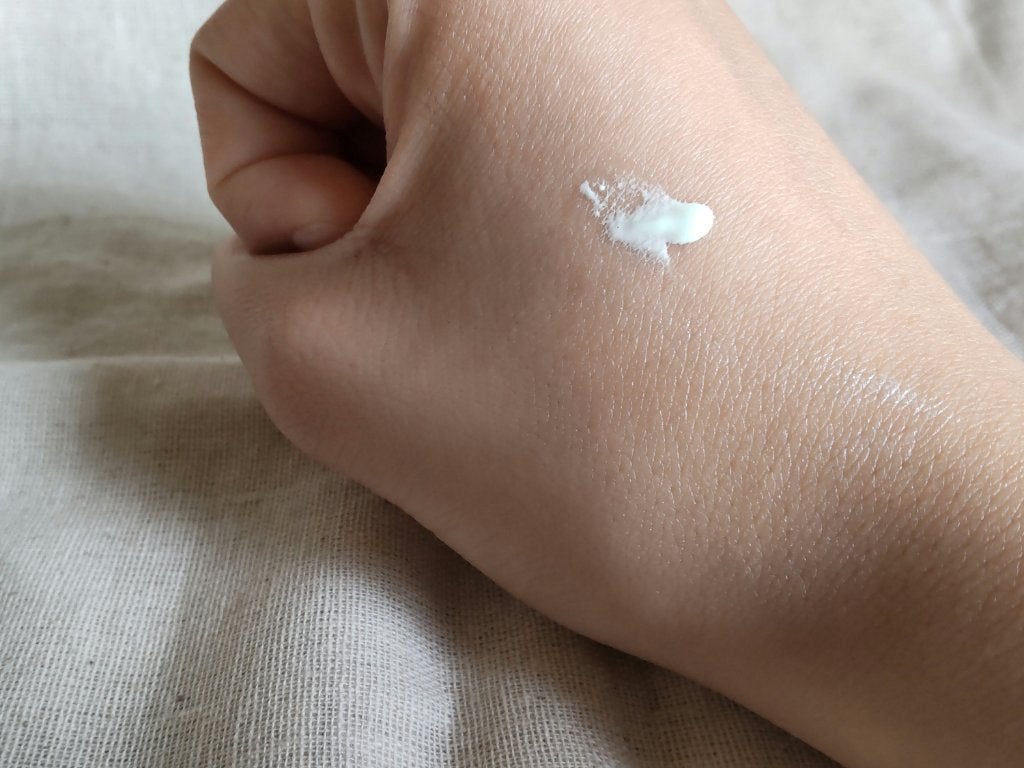 トーンアップUV エッセンス/サンカット®/日焼け止めローションを使ったクチコミ(4枚目)