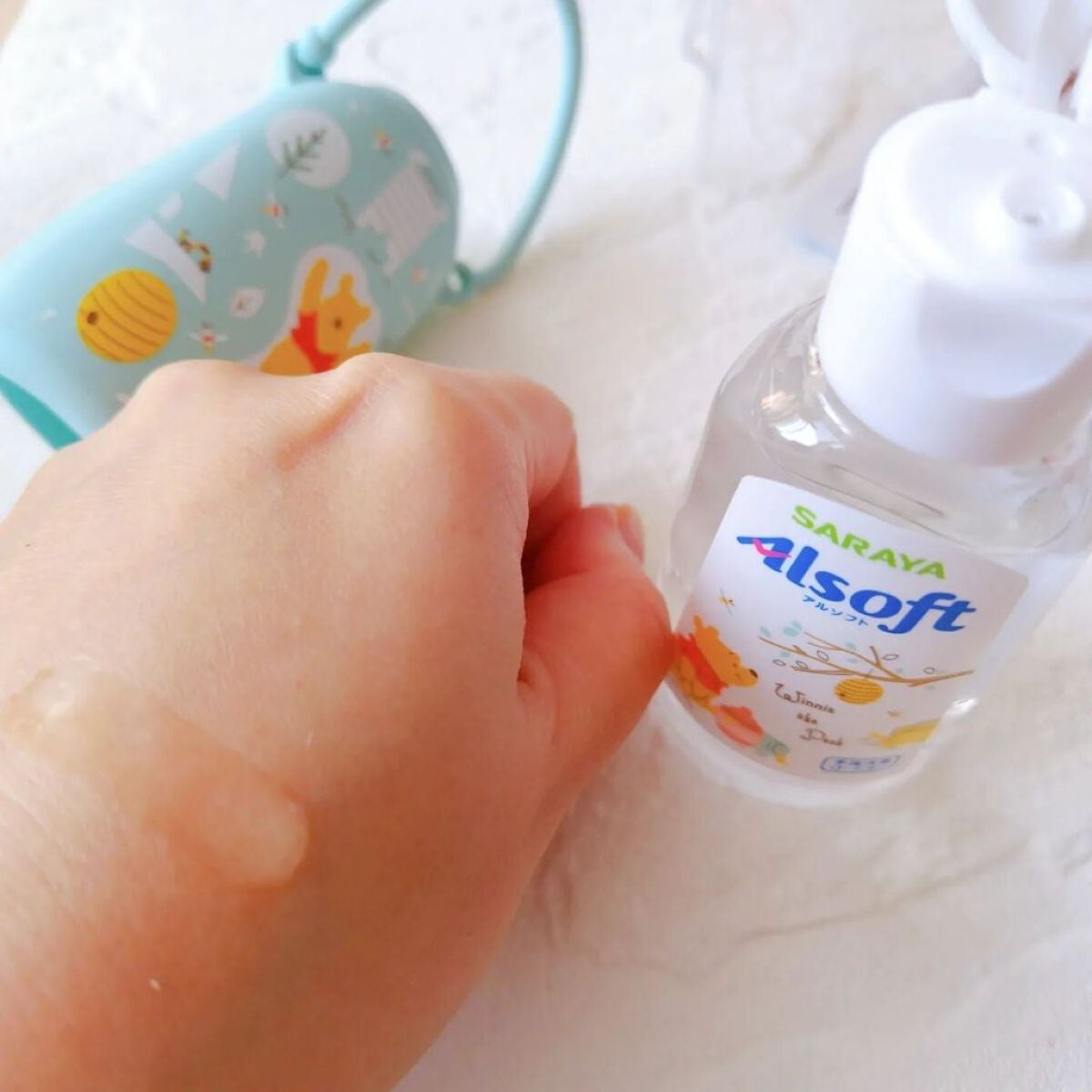 きゃな on LIPS 「くまのプーさんが可愛い❣️SARAYAAlsoft手指消毒ロー..」(3枚目)