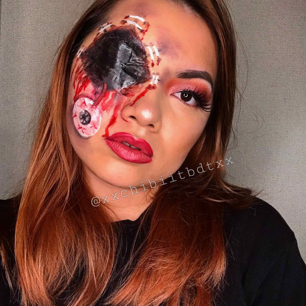 ChibiTBDT on LIPS 「#ハロウィンメイク 🌚🌚🌚#ハロウィン まであと1週間!🌚🖤1..」(2枚目)