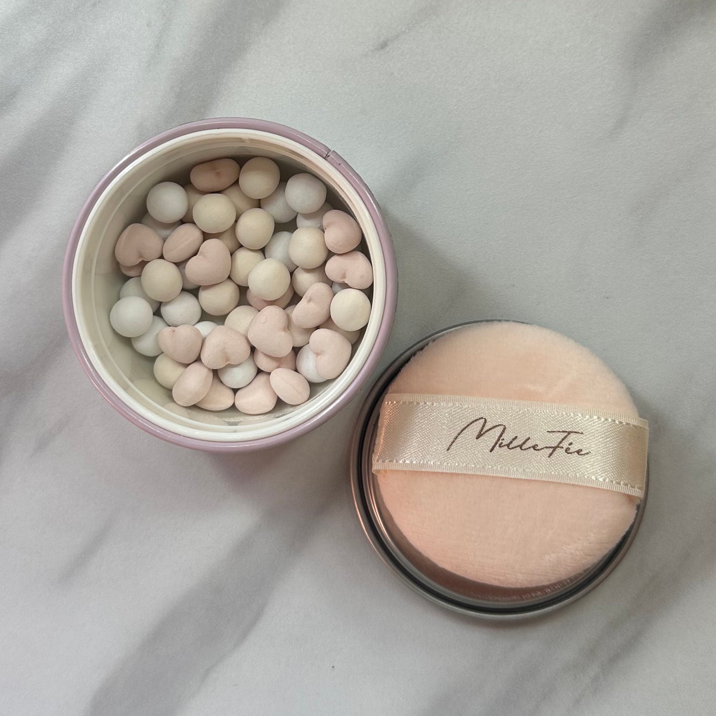 アントワネットペルルフェイスパウダー/MilleFée/ルースパウダーを使ったクチコミ(2枚目)