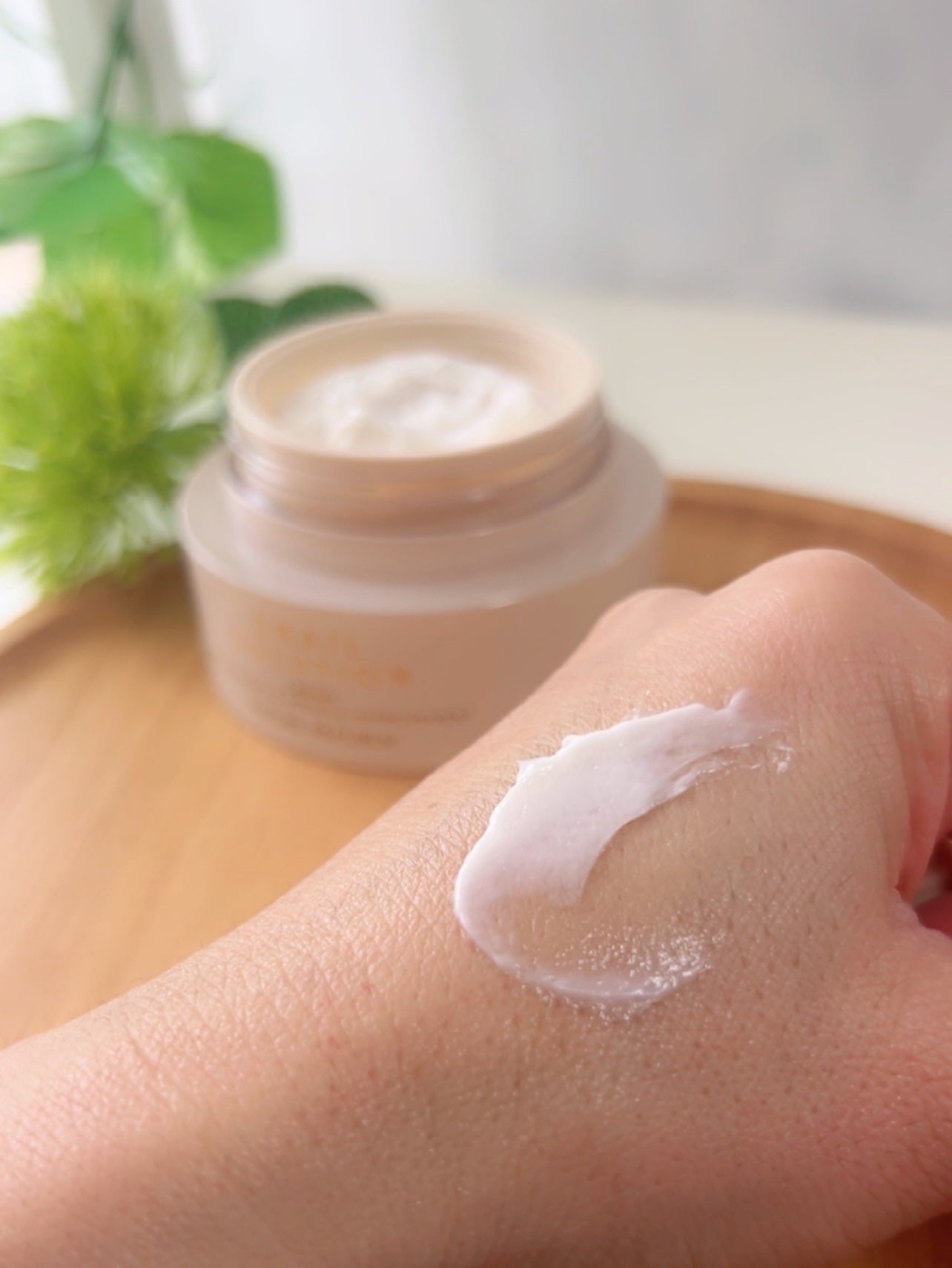 スネイルソリューションクリーム/ネイチャーリパブリック/フェイスクリームを使ったクチコミ(8枚目)