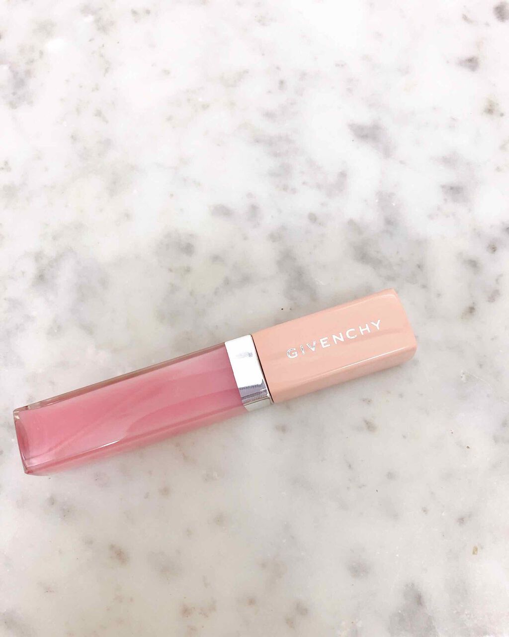 ローズ・パーフェクト・リキッド No.001 パーフェクト・ピンク/GIVENCHY/口紅を使ったクチコミ（1枚目）