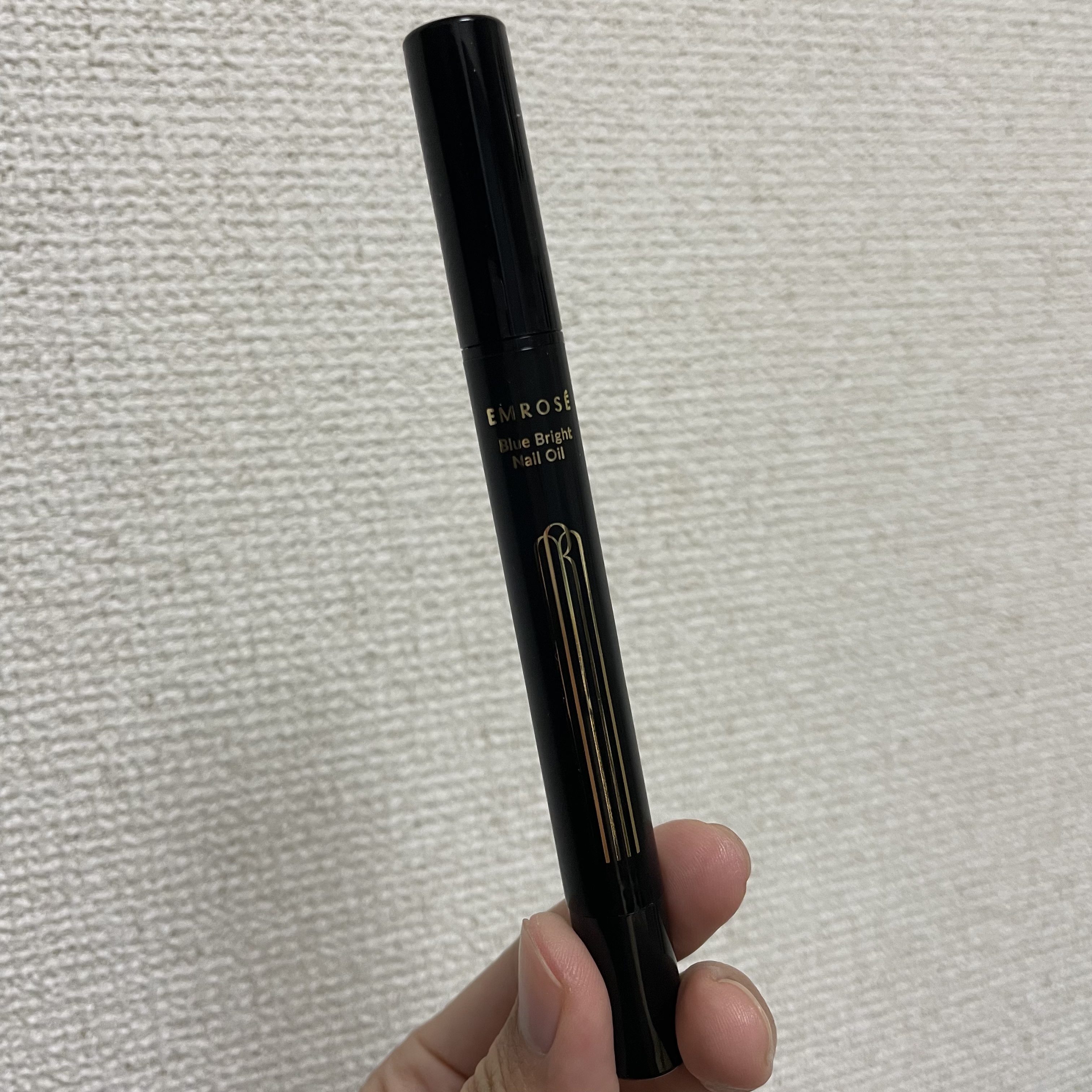 ブルーブライトネイルオイル/EMROSÉ/ネイルオイル・トリートメントを使ったクチコミ（1枚目）