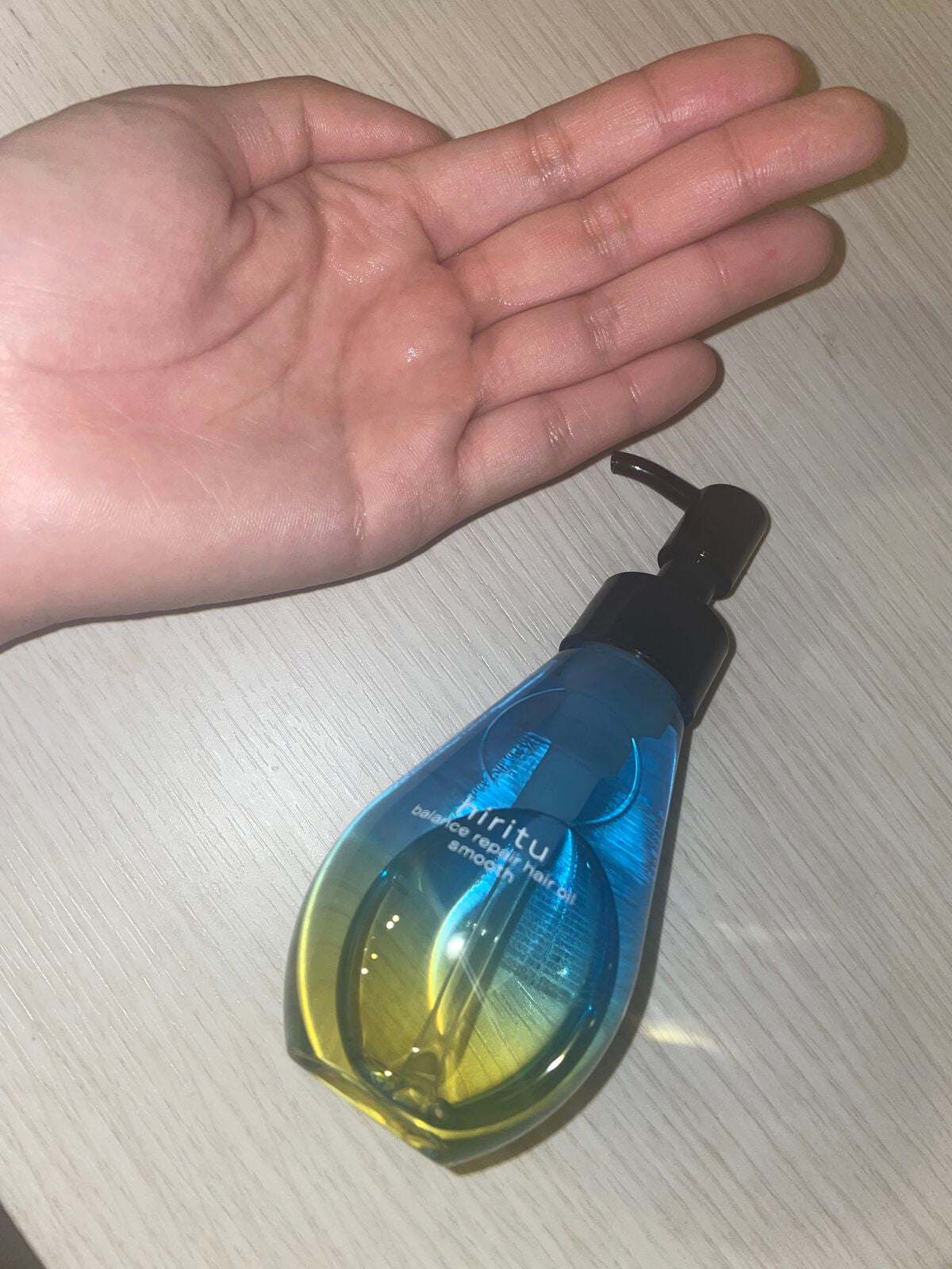 バランスリペアヘアオイル スムース/hiritu/ヘアオイルを使ったクチコミ(2枚目)