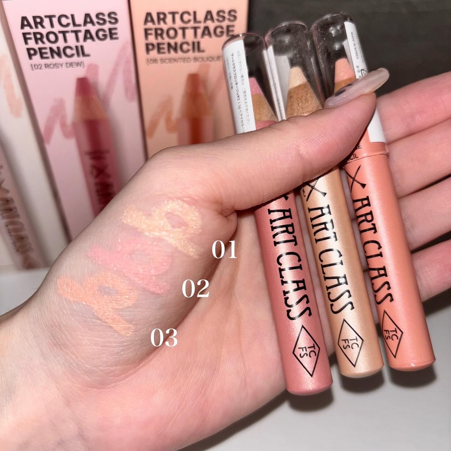 アートクラス フロッタージュペンシル/too cool for school/スティックアイシャドウを使ったクチコミ（3枚目）