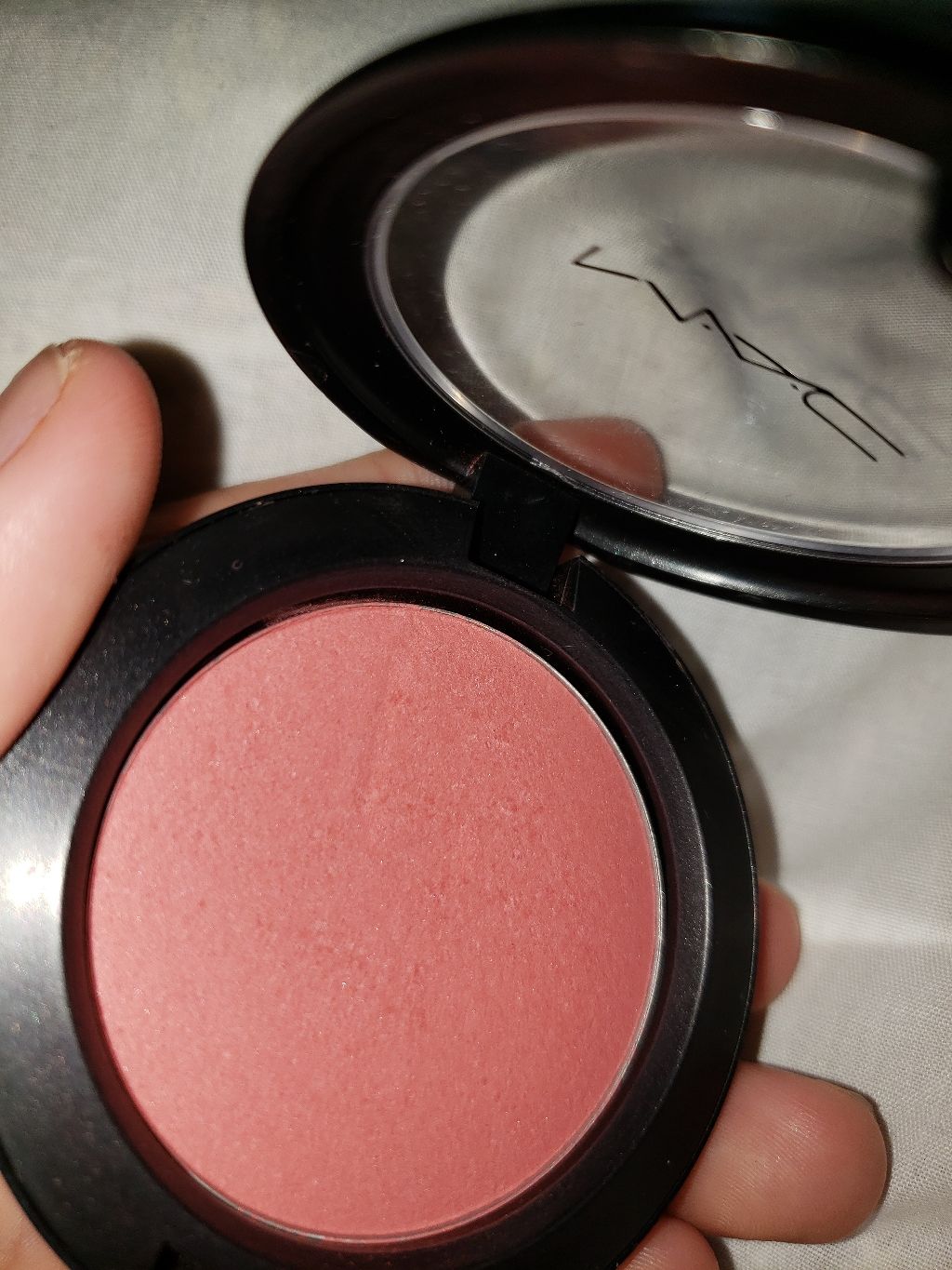 もも on LIPS 「⭐2⭐MAC、プロロングウェアプラッシュフリーティングロマンス..」(2枚目)